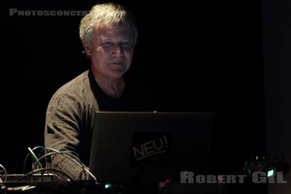 MICHAEL ROTHER - 2019-04-20 - PARIS - La Maroquinerie - Michael Rother